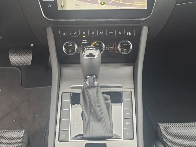 Skoda Superb Combi Style Style