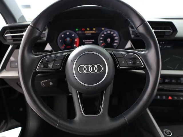 Audi A3 30 TDI Sedan