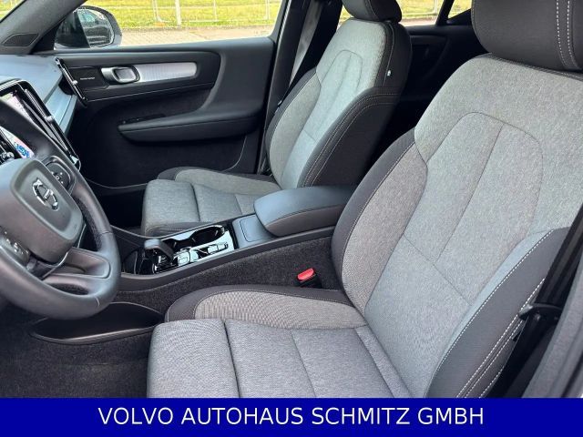 Volvo XC40 Dark Plus