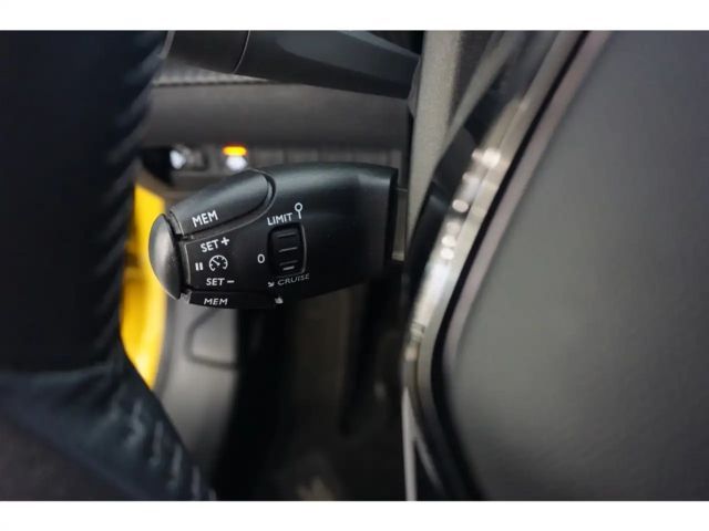 Peugeot E-208 Allure Pack