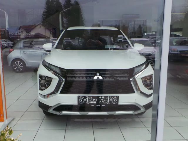 Mitsubishi Eclipse Cross 4WD CVT Intense PHEV