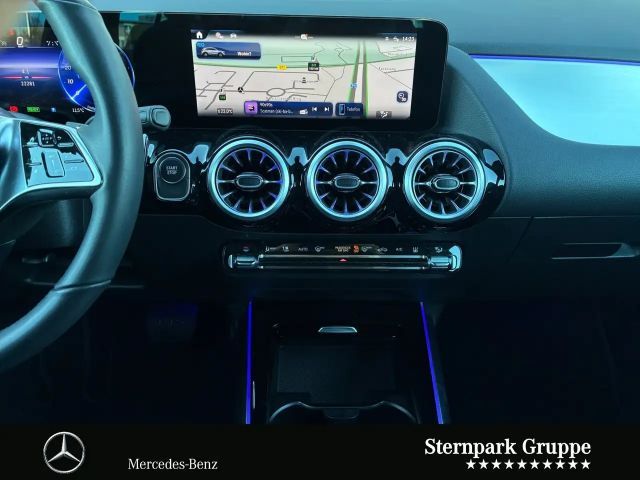 Mercedes-Benz EQA 300 4MATIC Progressive