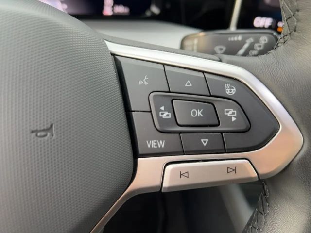 Volkswagen Golf 1.5 TSI Variant