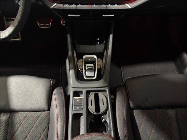 Skoda Octavia 2.0 TSI Combi Lounge RS