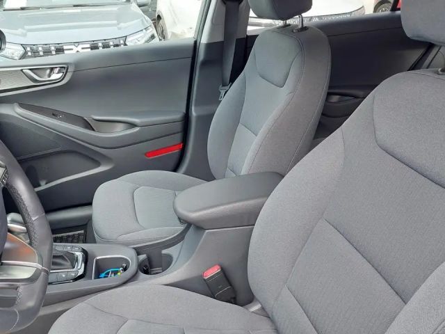 Hyundai Ioniq Plug-in