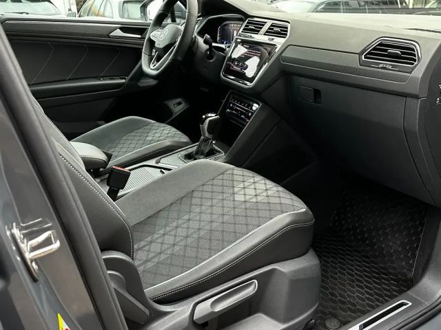 Volkswagen Tiguan DSG R-Line