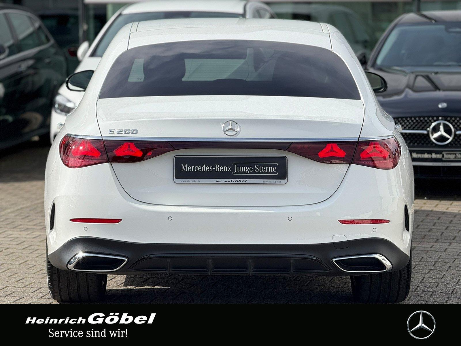 Mercedes-Benz E 200 AMG Line Sedan