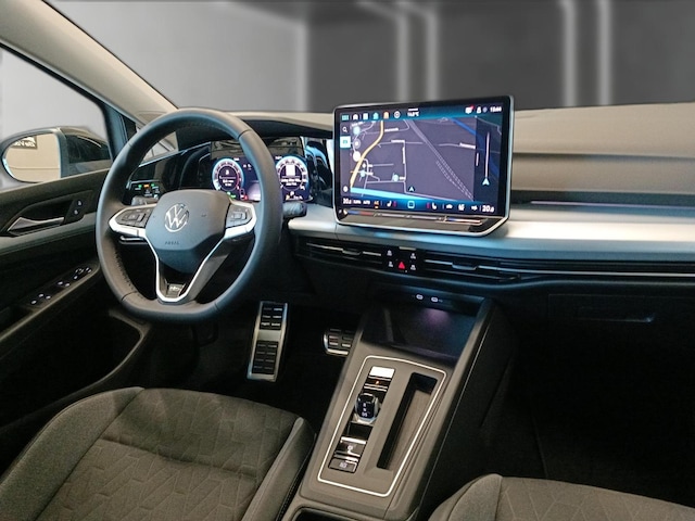 Volkswagen Golf 1.5 eTSI DSG Golf VIII