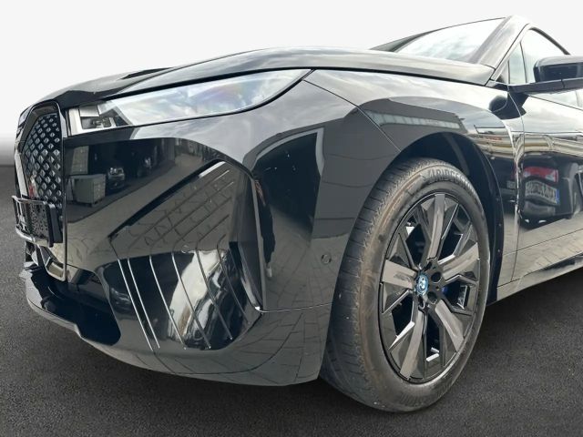 BMW iX xDrive40