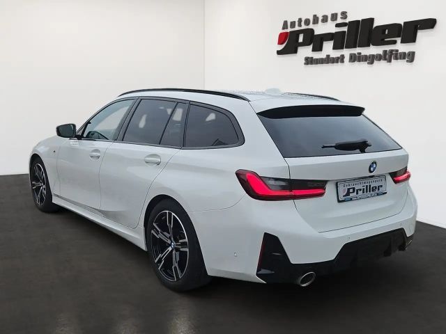 BMW 320 320i M-Sport Touring