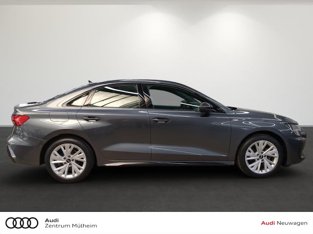 Audi A3 30 TFSI S-Line S-Tronic Sedan
