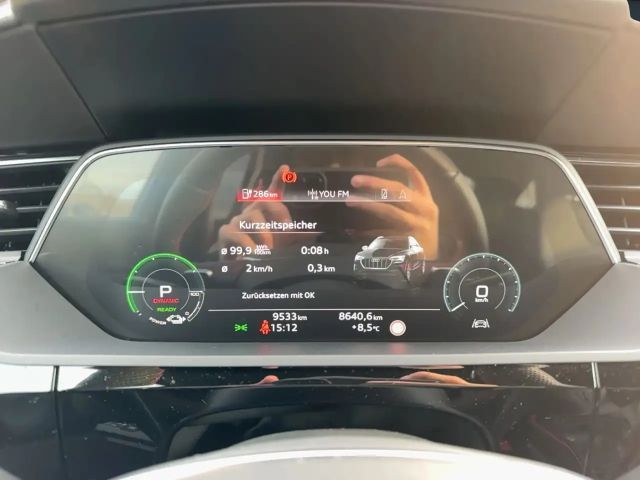 Audi Q8 e-tron 55 S-Line