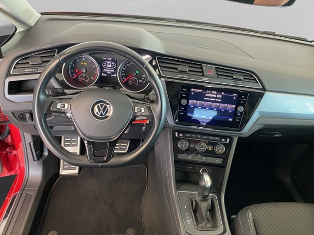 Volkswagen Touran 1.5 TSI DSG