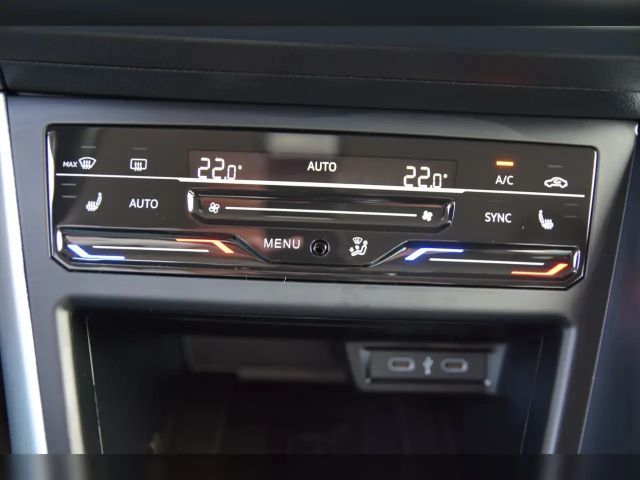 Volkswagen Polo TSI Goal LED - Navi