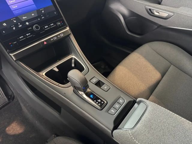 Lexus LBX FWD *LED*Kamera*CarPlay*ACC*SHZ*PDC*SmartKey*