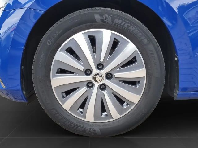 Skoda Superb Ambition Combi iV