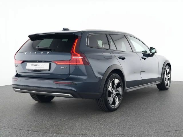 Volvo V60 AWD Plus