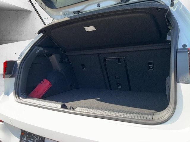 Volkswagen Golf 1.5 TSI R-Line