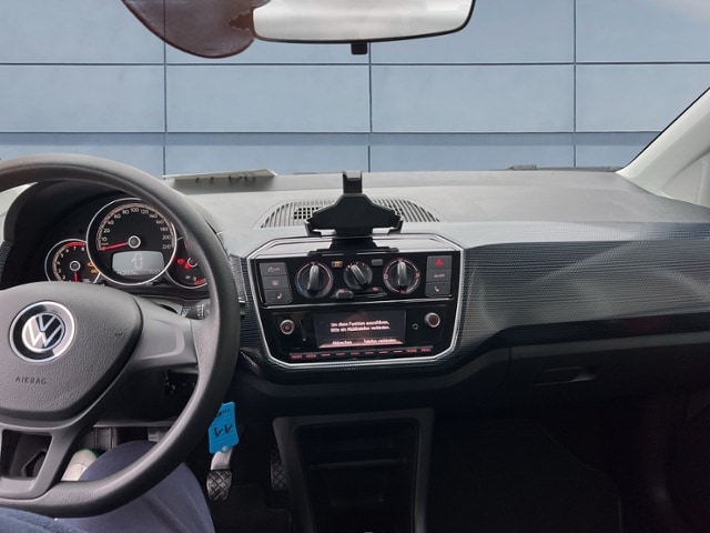 Volkswagen up! Move Move up!