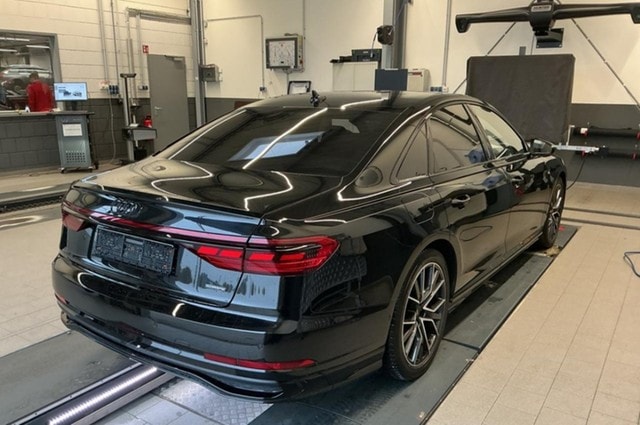 Audi A8 60 TFSI Hybride Quattro