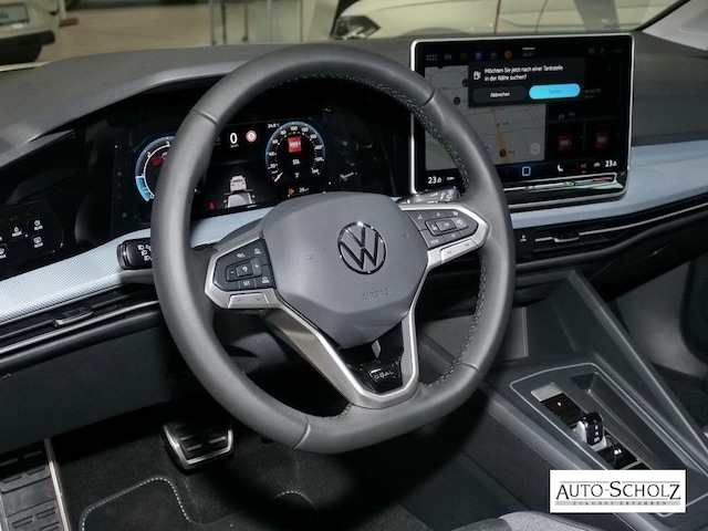 Volkswagen Golf DSG Life