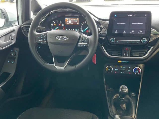 Ford Fiesta Cool & Connect