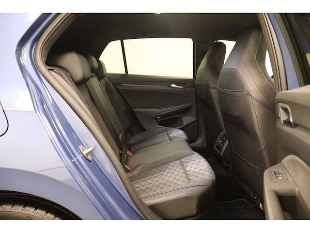 Volkswagen Golf 2.0 TDI DSG Golf VIII R-Line