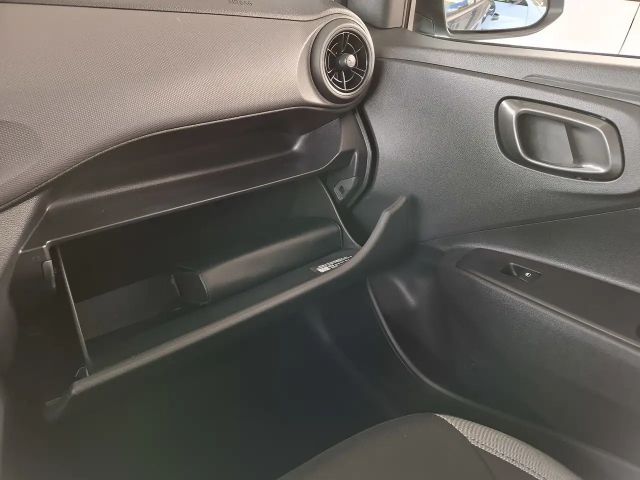 Hyundai i10 1.0 2WD Trend