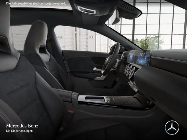 Mercedes-Benz CLA 180 AMG Line