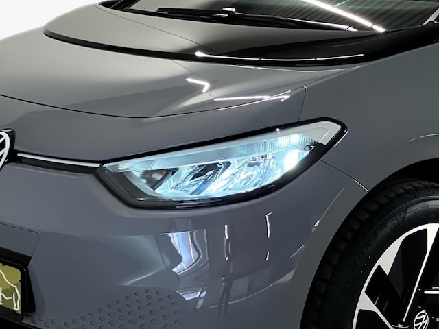 Volkswagen ID.3 146PS ACC.AREA-VIEW.NAVI.LED.APP-C.LKRD-HZG.SHZ