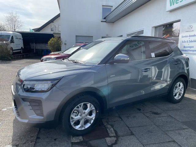 SsangYong Tivoli 4WD Quartz