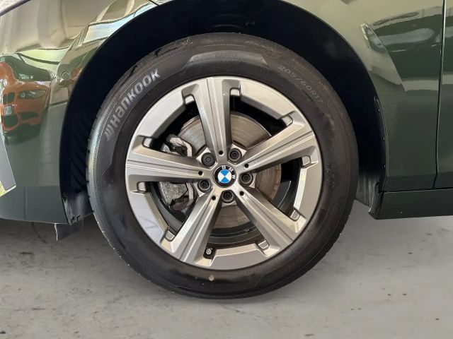 BMW 218 218i Active Tourer