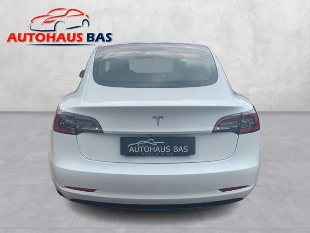 Tesla Model 3 Standard Range