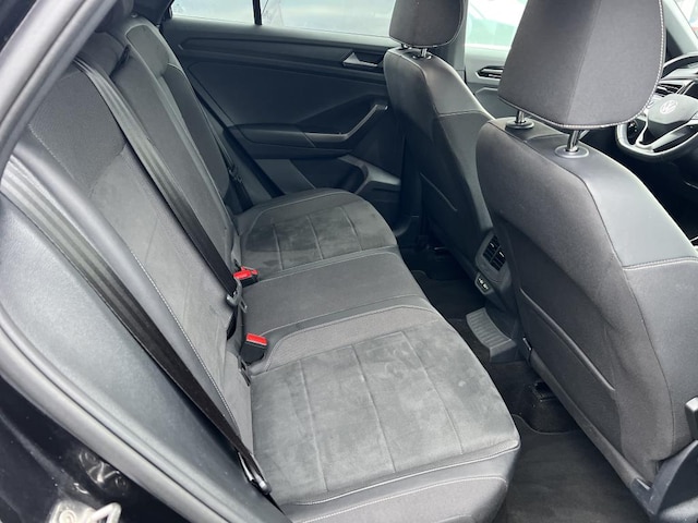 Volkswagen T-Roc 1.5 TSI DSG IQ.Drive Style