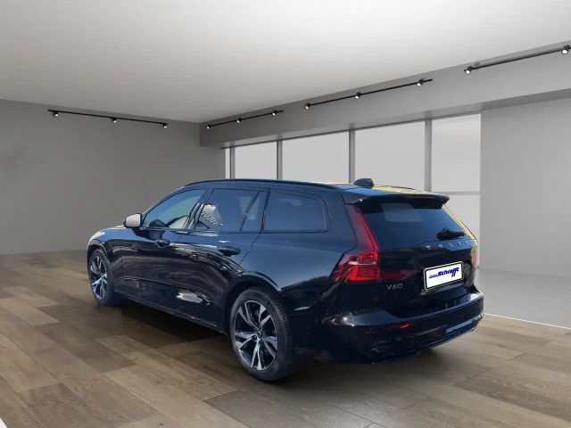 Volvo V60 Dark Hybrid Plus