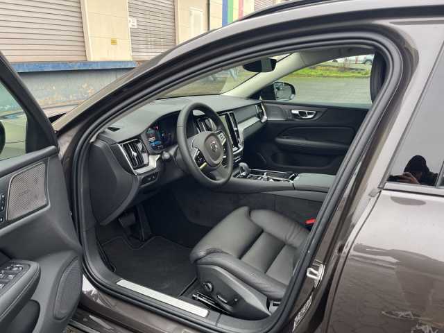 Volvo V60 AWD Dark Plus T8