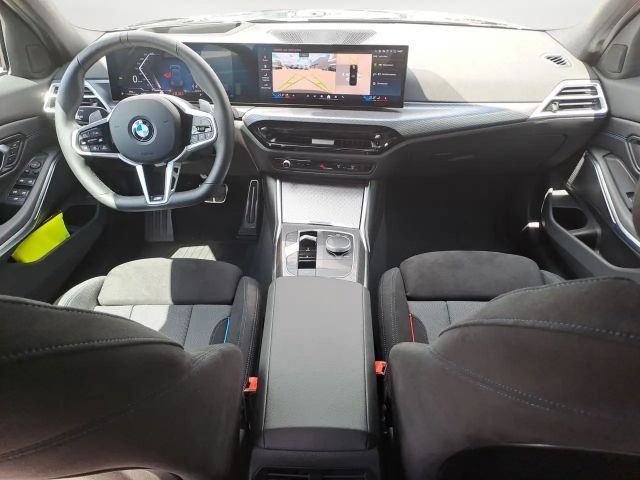 BMW 320 320d M-Sport Sedan xDrive