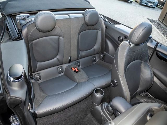 MINI John Cooper Works Cabrio John Cooper Works Cabrio HUD Kamera LED HiFi ACC