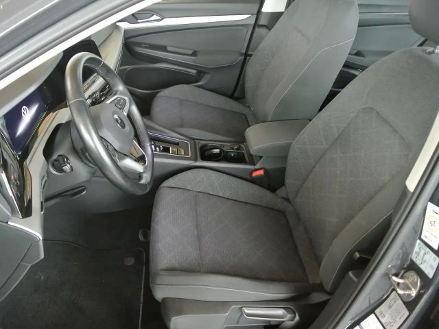 Volkswagen Golf DSG Life Variant