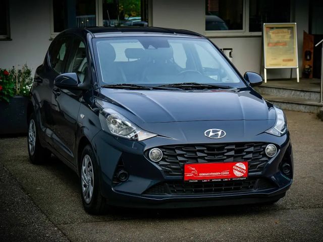 Hyundai i10 1,0 *WENIG KILOMETER*
