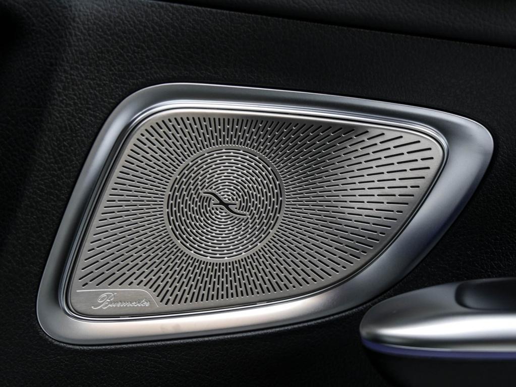 Mercedes-Benz C 200 AMG Line Sedan