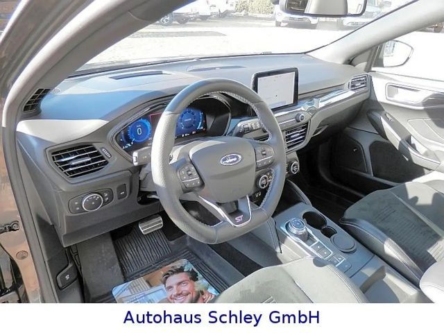 Ford Focus ST Line Wagon