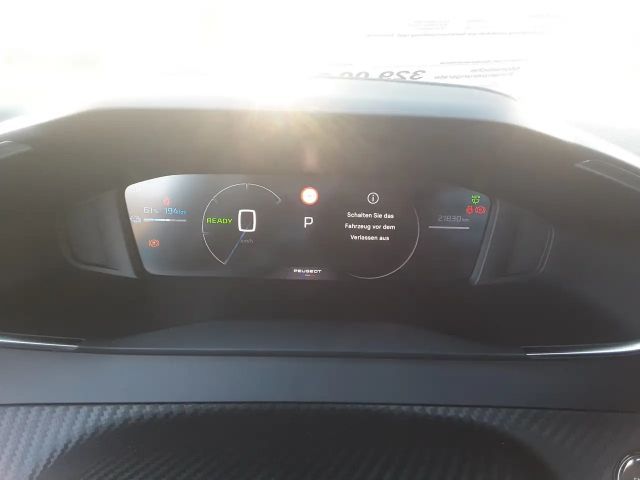 Peugeot E-2008 Allure Pack