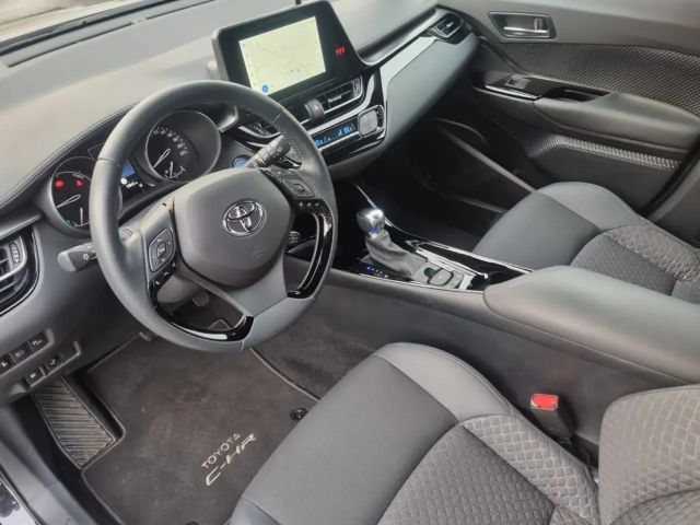 Toyota C-HR Hybride Team D