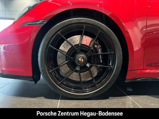 Porsche 992 4 Carrera Coupé GTS