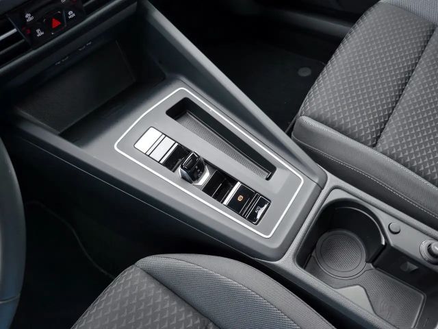 Volkswagen Golf 2.0 TDI DSG Golf VIII