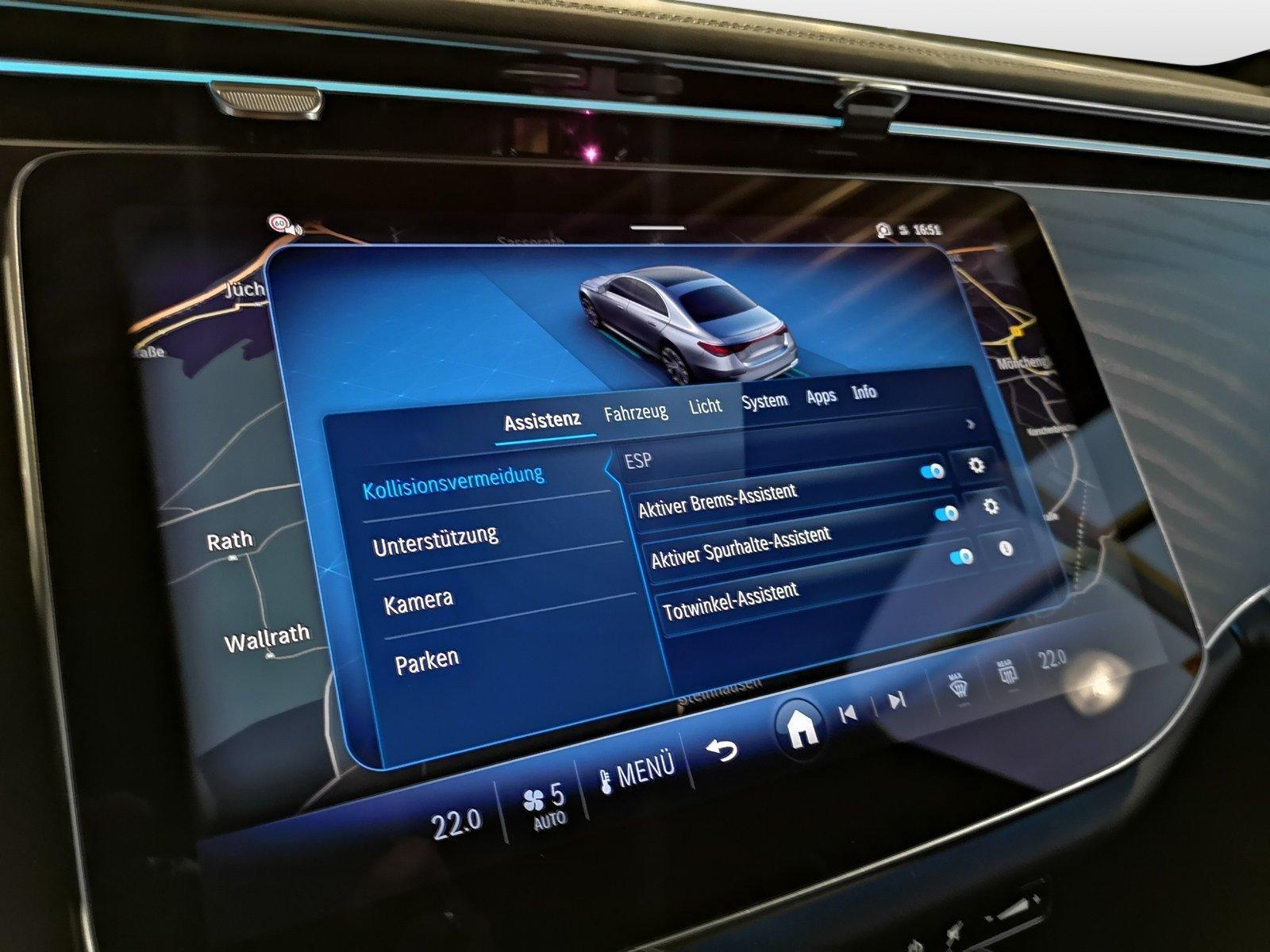 Mercedes-Benz E 200 AMG Line Sedan