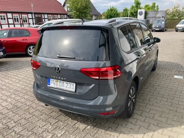Volkswagen Touran 1.5 TSI DSG Move