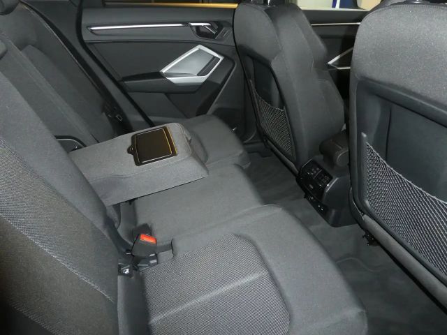 Audi Q3 45 TFSI Hybride