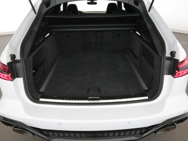 Audi RS6 Avant Quattro